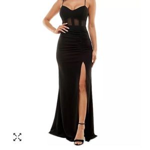 Juniors' Ruched Mesh-Contrast Gown
ONLY USED ONCE 
SMALL